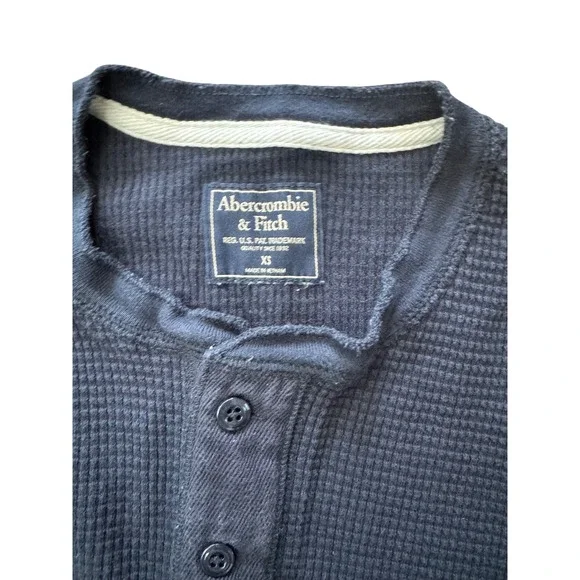 Abercrombie Fitch Mens Long Sleeve Waffle Knit Henley Shirt Navy Blue Size XS - Picture 4 of 4